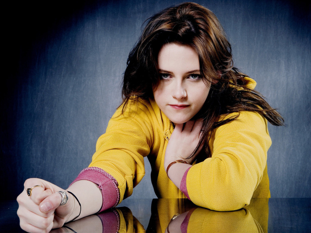 Красивая актриса Кристен Стюарт