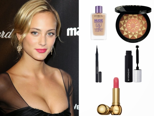 Знаменитая Нора Арнезедер