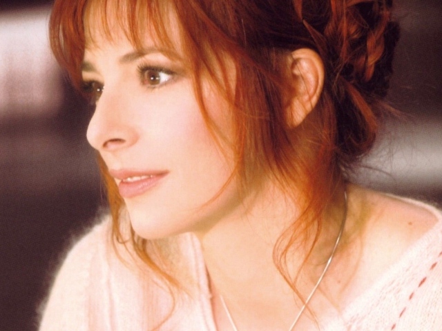 Прекрасная актриса Милен Фармер