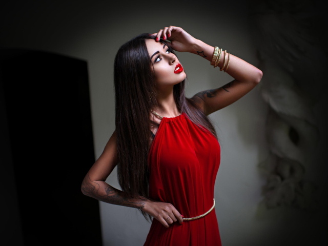 Красивая Диана Мелисон