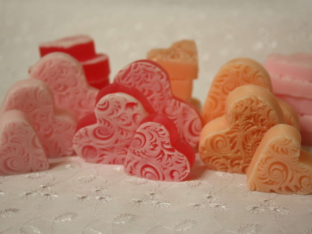 Мыло в форме  сердца на День Святого Валентина 14 февраля