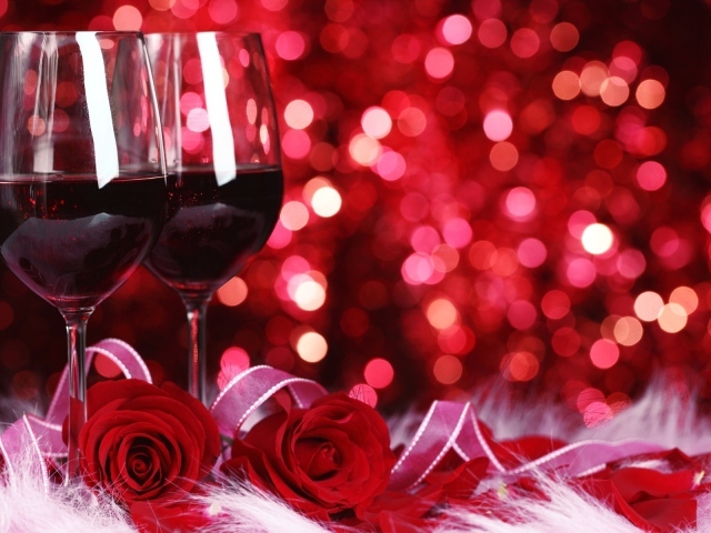 Два бокала на День Святого Валентина 14 февраля
