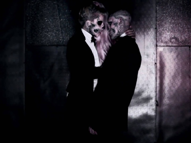 Популярный киноактер Рик Жене