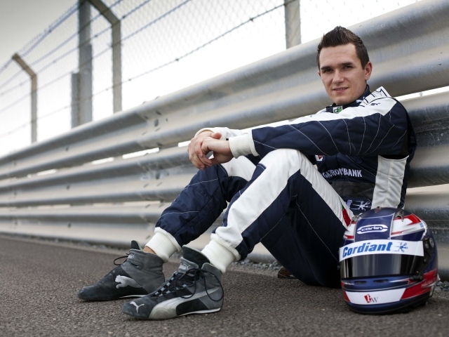 Известный человек Михаил Алешин