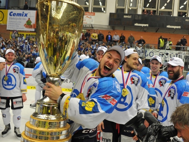 Знаменитый спортсмен Олег Твердовский