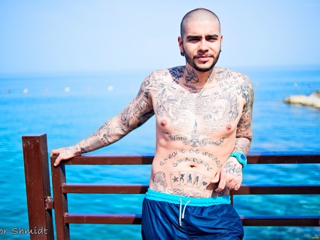 Популярный Тимати