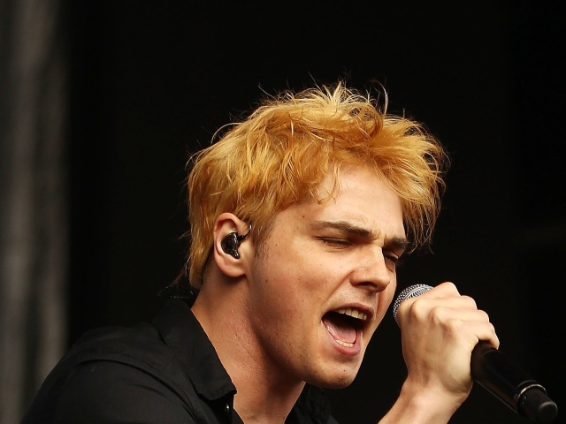 Знаменитый Джерард Уэй