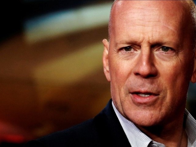 Актер Брюс Уиллис