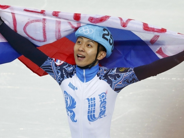 Виктор Ан с флагом России