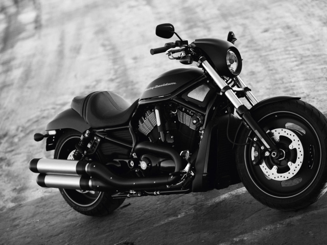 Красивый мотоцикл Harley-Davidson Night Rod Special