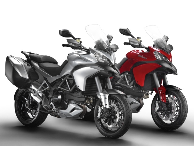 Мотоцикл модели Ducati Multistrada 1200 S Granturismo
