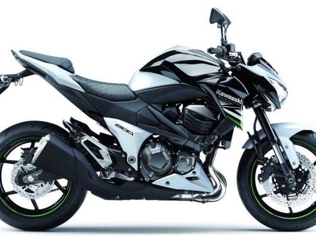 Мотоцикл модели Kawasaki Z 800