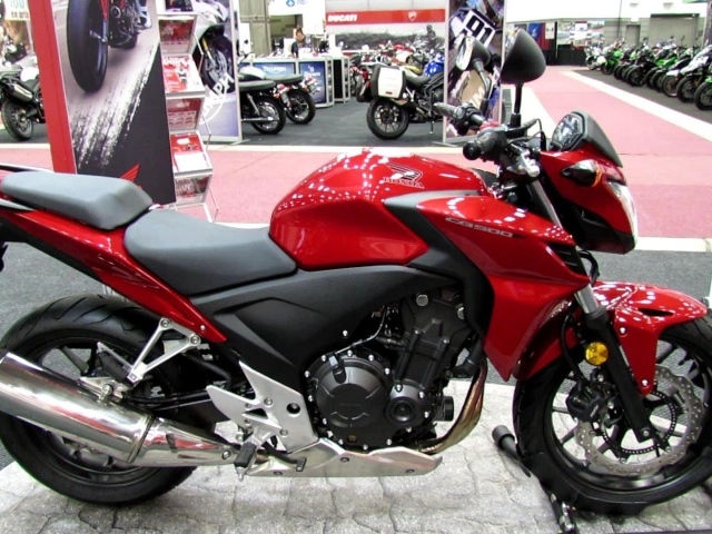 Невероятно быстрый мотоцикл Новый мотоцикл Honda CB 500 F