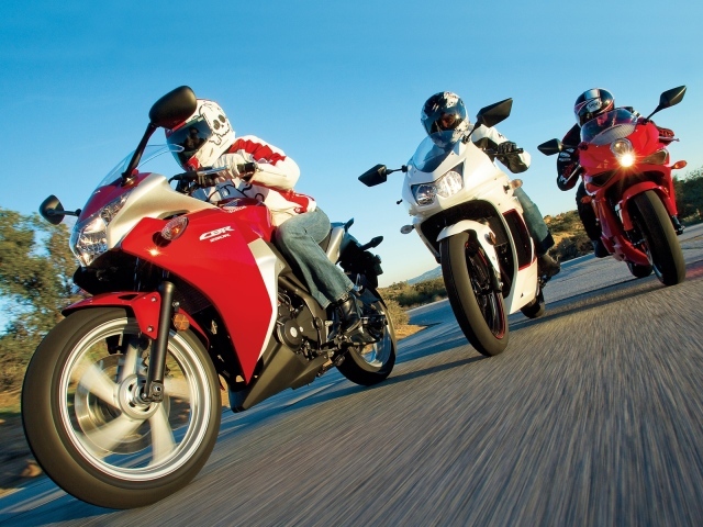 Новый мотоцикл Honda CBR 250 R