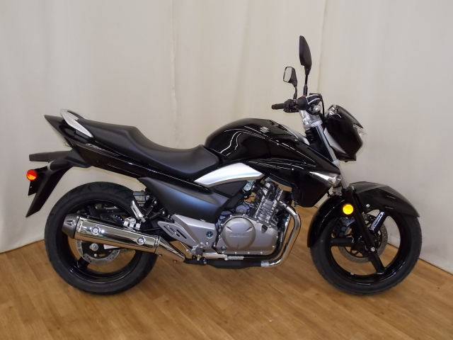 Новый мотоцикл Suzuki DR 200 SE