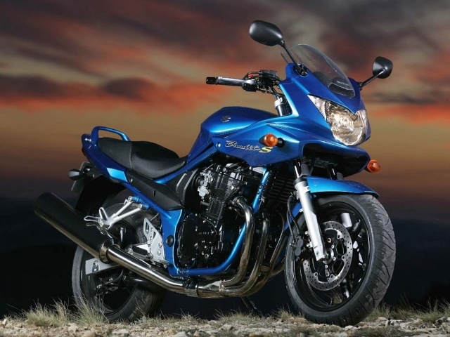 Новый мотоцикл Suzuki GSF 650