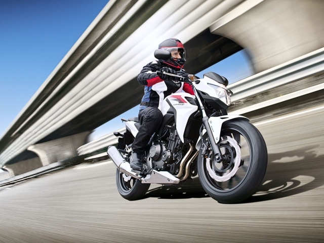 Мотоцикл модели Новый мотоцикл Honda CB 500 F