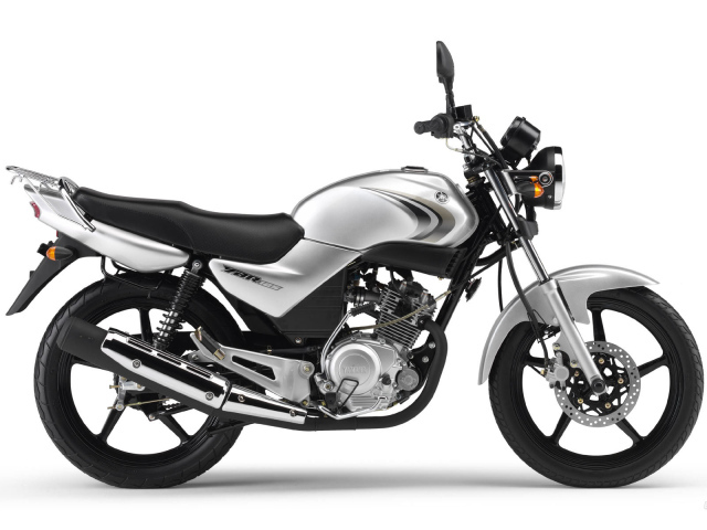 Новый надежный мотоцикл Suzuki Boulevard S 40