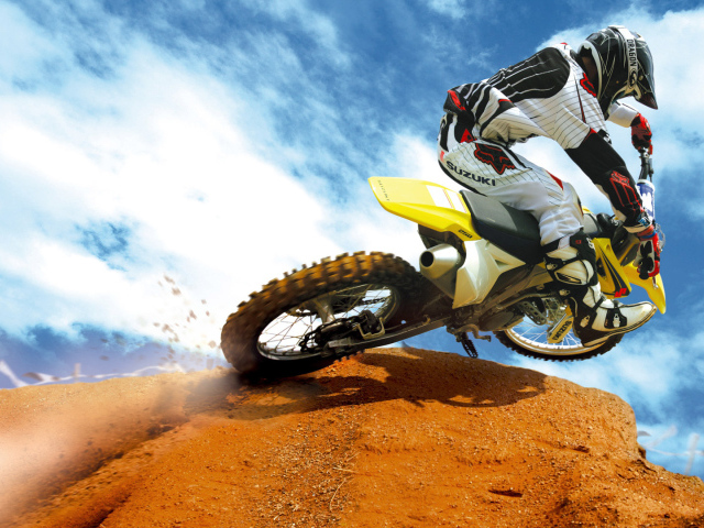 Новый надежный мотоцикл Suzuki RM-Z 250
