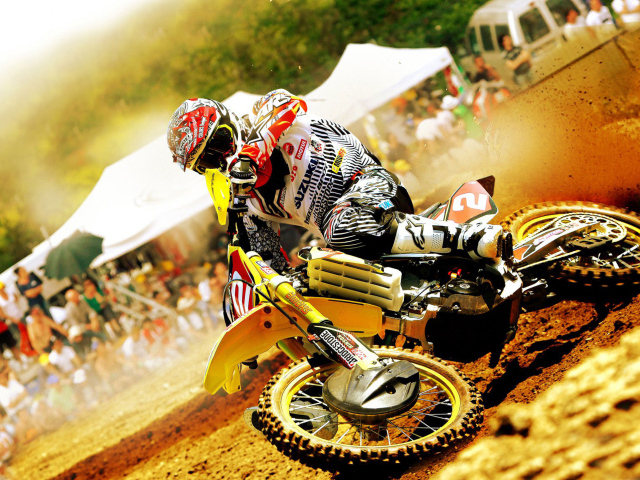 Новый надежный мотоцикл Suzuki RMX 450 Z