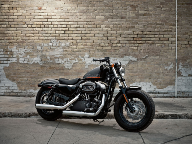 Новый надежный мотоцикл Harley-Davidson XL 1200X Sportster Forty-Eight