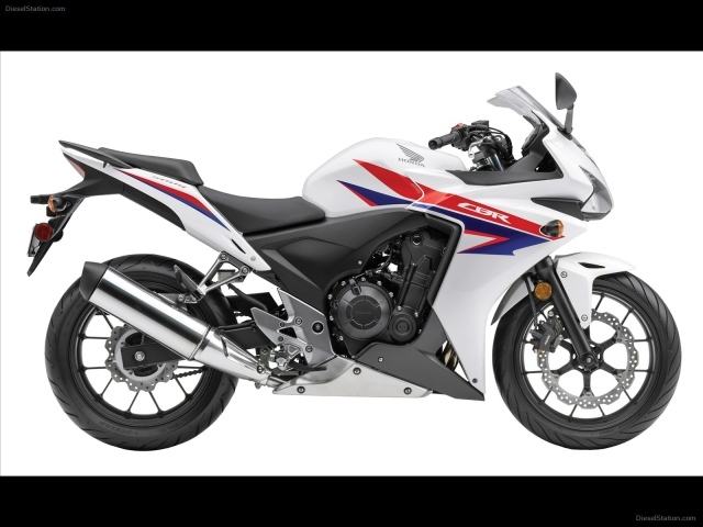 Популярный мотоцикл Honda CBR 500 R