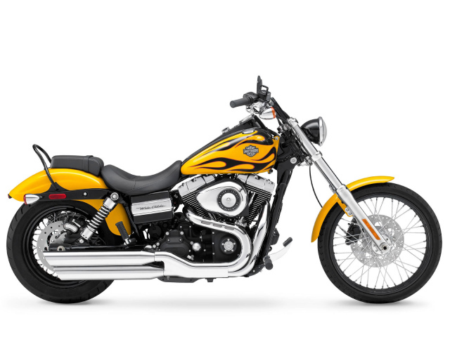 Популярный мотоцикл Harley-Davidson Dyna Wide Glide