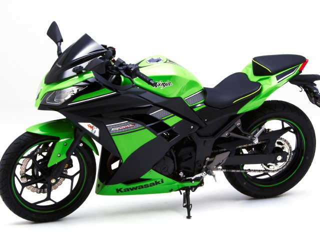 Популярный мотоцикл Kawasaki Ninja 300