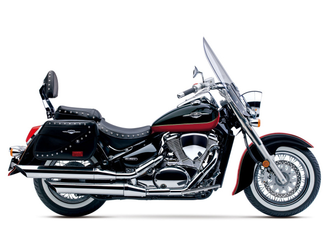 Популярный мотоцикл Suzuki Boulevard S 40