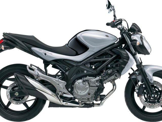 Надежный мотоцикл Suzuki  Inazuma