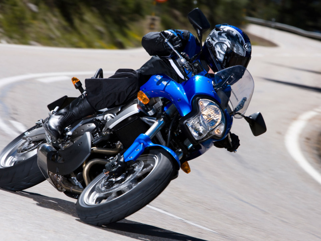 Тест-драйв мотоцикла Kawasaki Versys