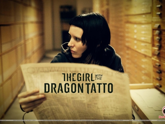  Девушка с татуировкой дракона