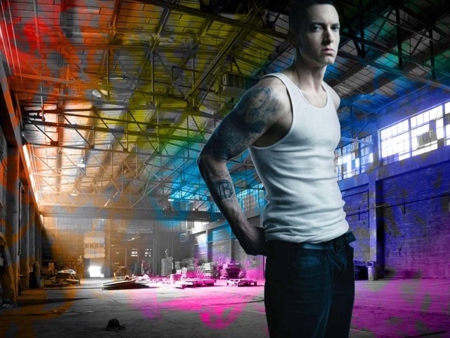 Eminem на заброшенном складе