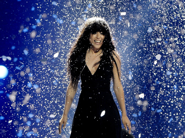 Loreen в финале концерта на сцене