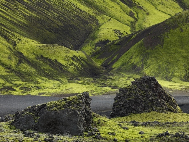 Зеленые горы Исландии