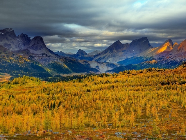 Горы в Канаде