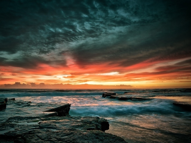 Закат на пляже в Австралии