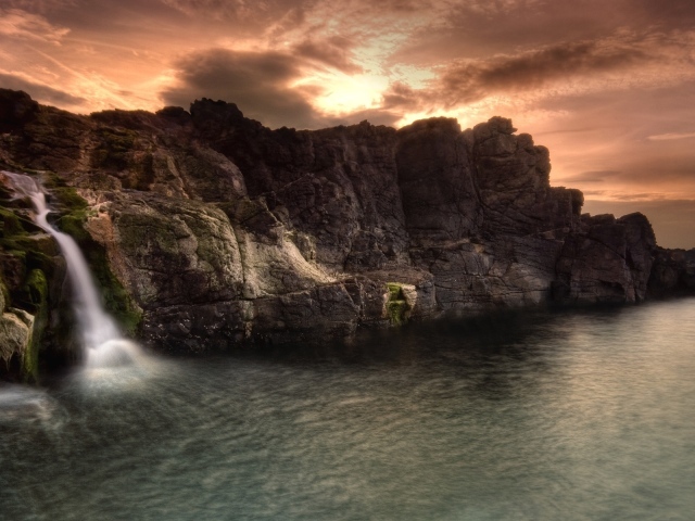 Восхитительный водопад