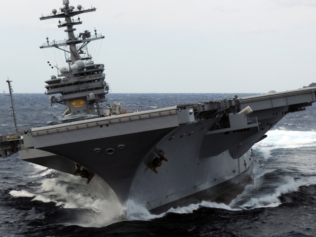 Крен авианосца