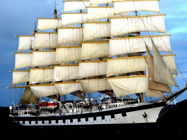 Большой парусный корабль