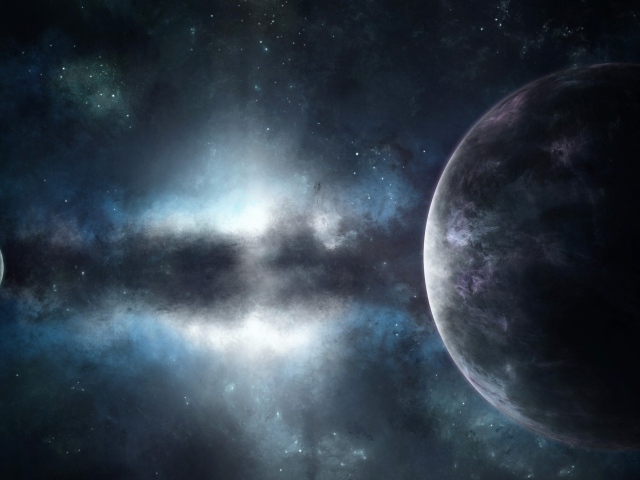 Две планеты и космическое свечение