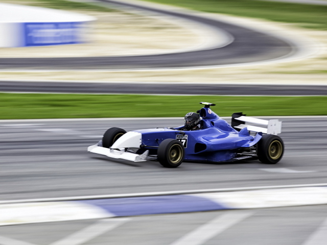 Детские гонки на автокарах