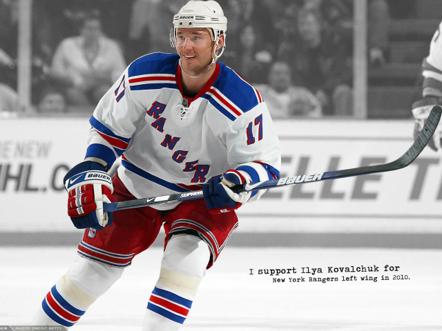 Игрок НХЛ Илья Ковальчук