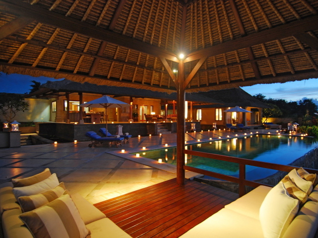 Отдых под навесом на Бали