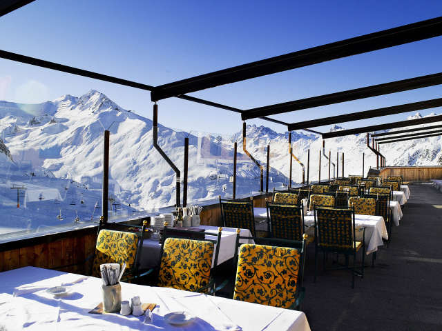 Кафе на горнолыжном курорте Ишгль, Австрия