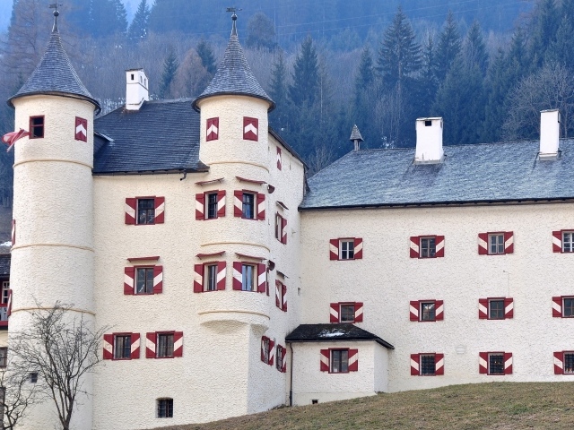 Замок на курорте Бад Хофгастайн, Австрия