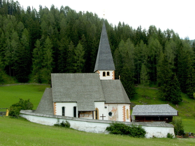 Церковь на горнолыжном курорте Бад Кляйнкирххайм, Австрия