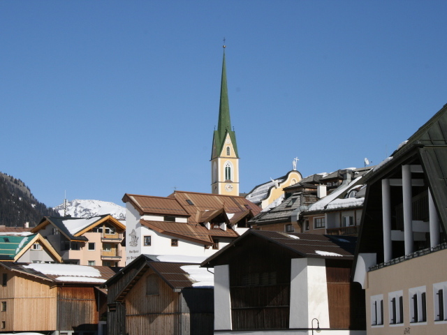 Церковь на горнолыжном курорте Ишгль, Австрия