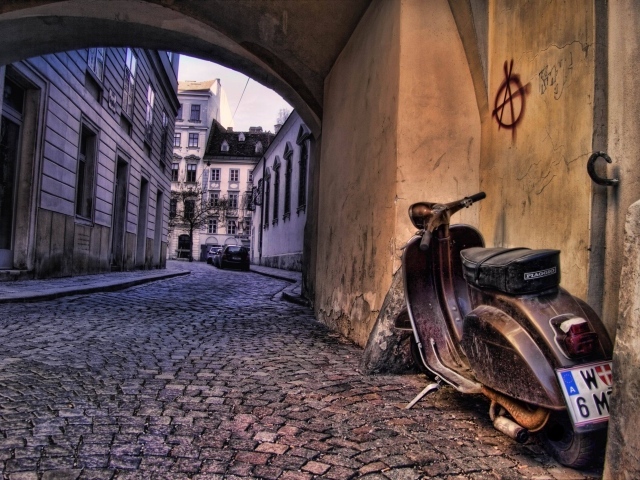 Старинная улочка в городе Вена, Австрия