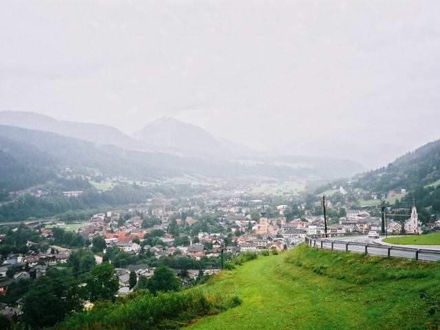 Панорама города на горнолыжном курорте Шладминг, Австрия